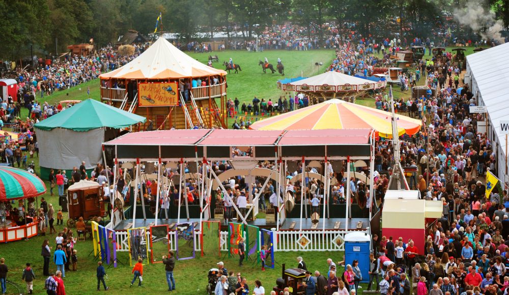 Zet jouw evenement in de spotlight – met Omrop Fryslân aan jouw zijde!